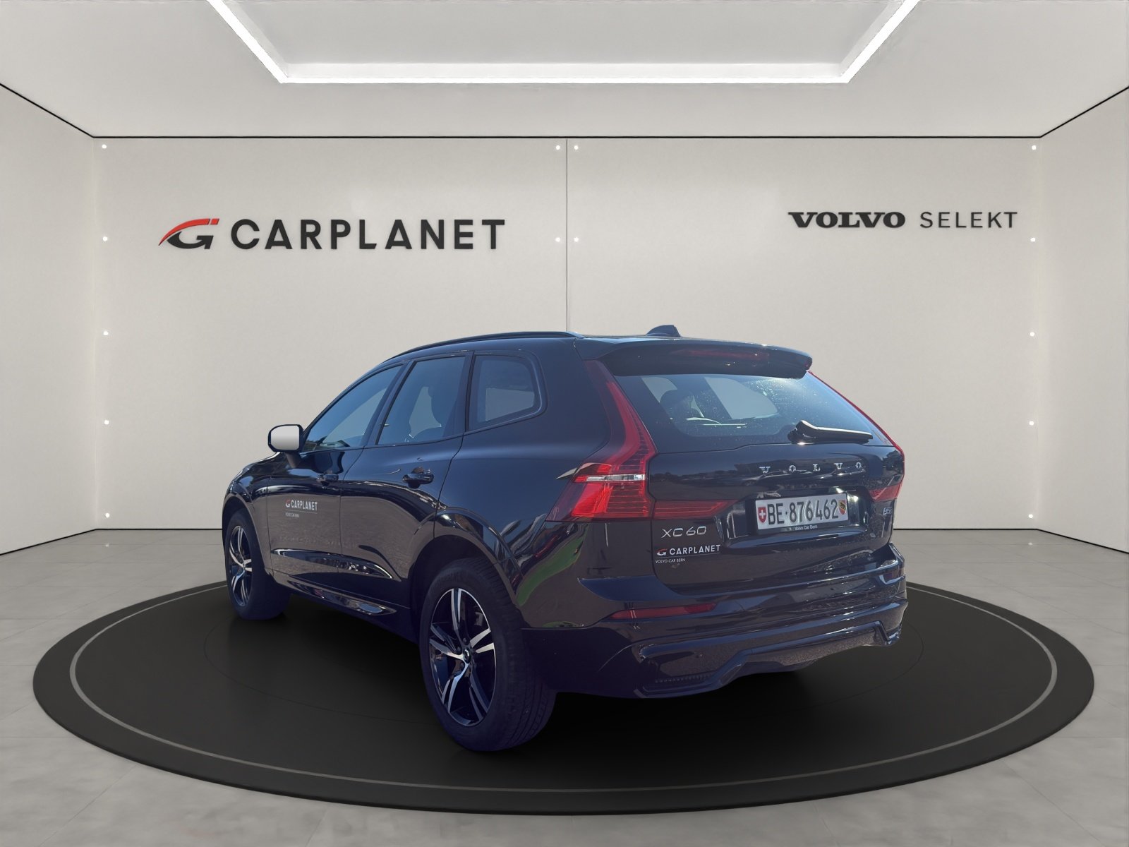 VOLVO XC60 2.0 B5 MH R-Design AWD ., Hybride Léger Diesel/Électricité, Occasion / Utilisé, Automatique - 4