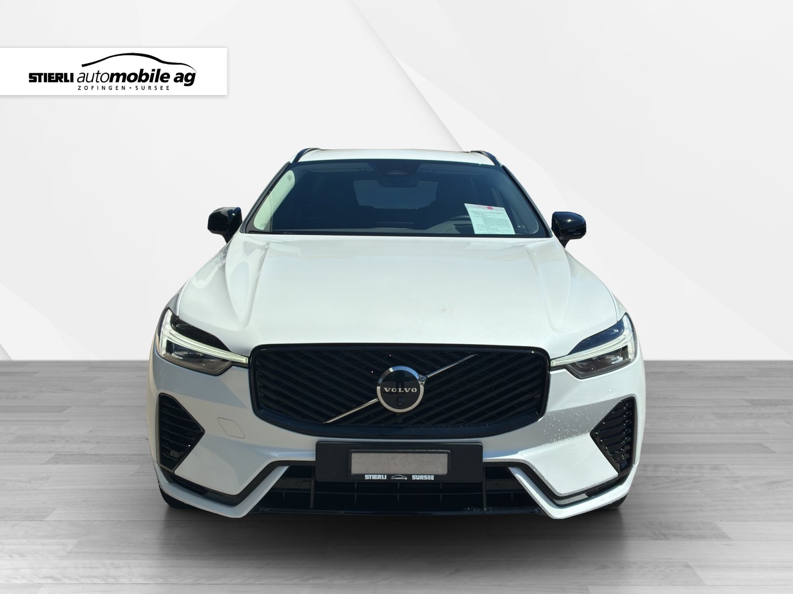 VOLVO XC60 2.0 T6 TE Plus Dark eAWD, Hybride Rechargeable Essence/Électricité, Occasion / Utilisé, Automatique - 2
