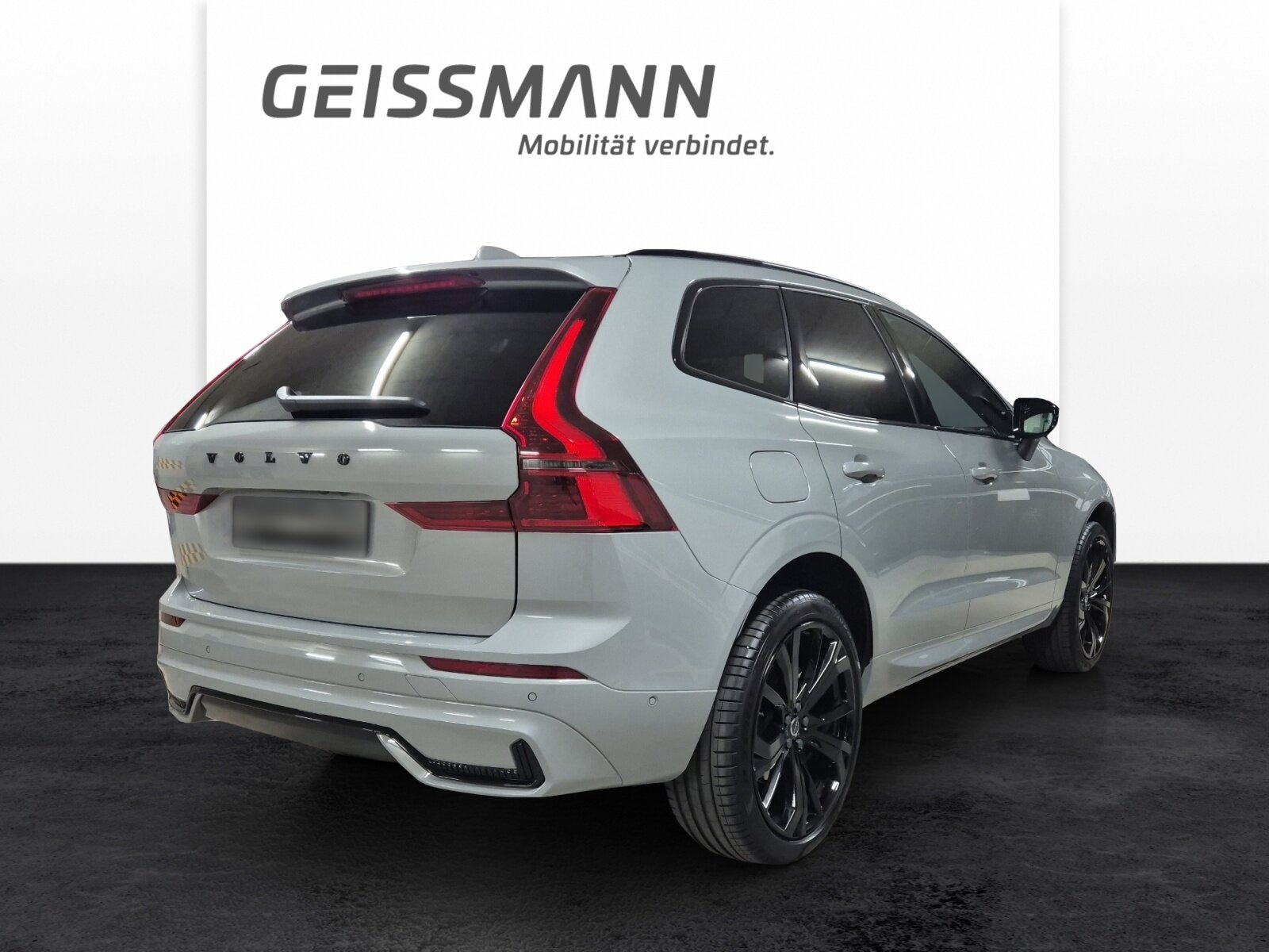 VOLVO XC60 2.0 B5 MH Black Edition AWD, Mild-Hybrid Petrol/Electric, Second hand / Used, Automatic - 7