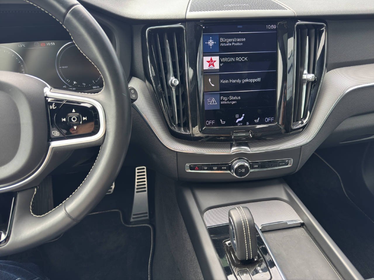 VOLVO XC60 2.0 T8 TE R-Design eAWD, Plug-in-Hybrid Petrol/Electric, Second hand / Used, Automatic - 7