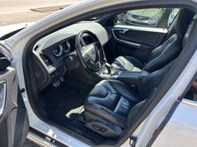 VOLVO XC60 2.4 D4 R-Design AWD, Diesel, Occasion / Gebraucht, Automatik - 2