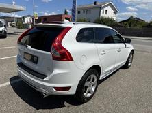 VOLVO XC60 2.4 D4 R-Design AWD, Diesel, Occasion / Gebraucht, Automatik - 7