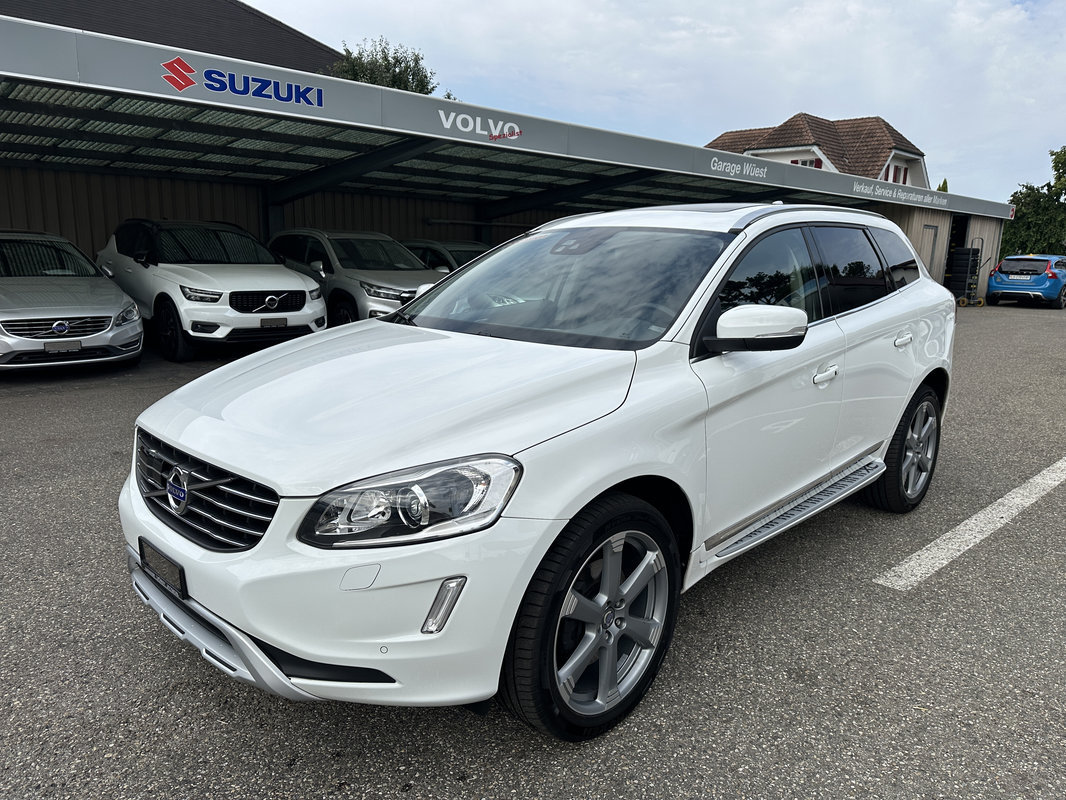 VOLVO XC60 2.4 D5 Summum AWD
