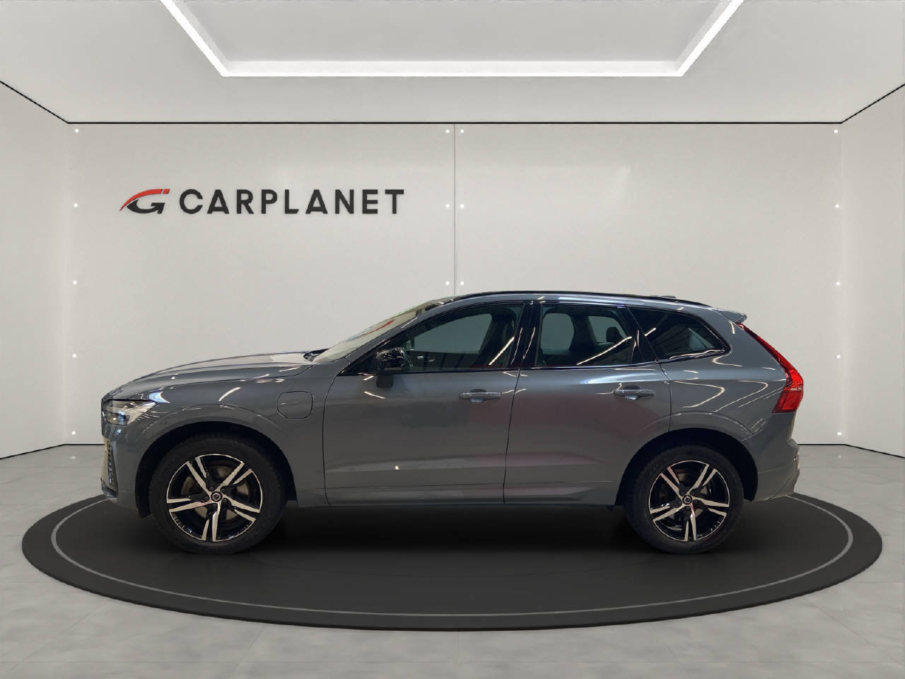VOLVO XC60 2.0 T6 TE R-Design eAWD, Plug-in-Hybrid Benzin/Elektro, Occasion / Gebraucht, Automatik - 2