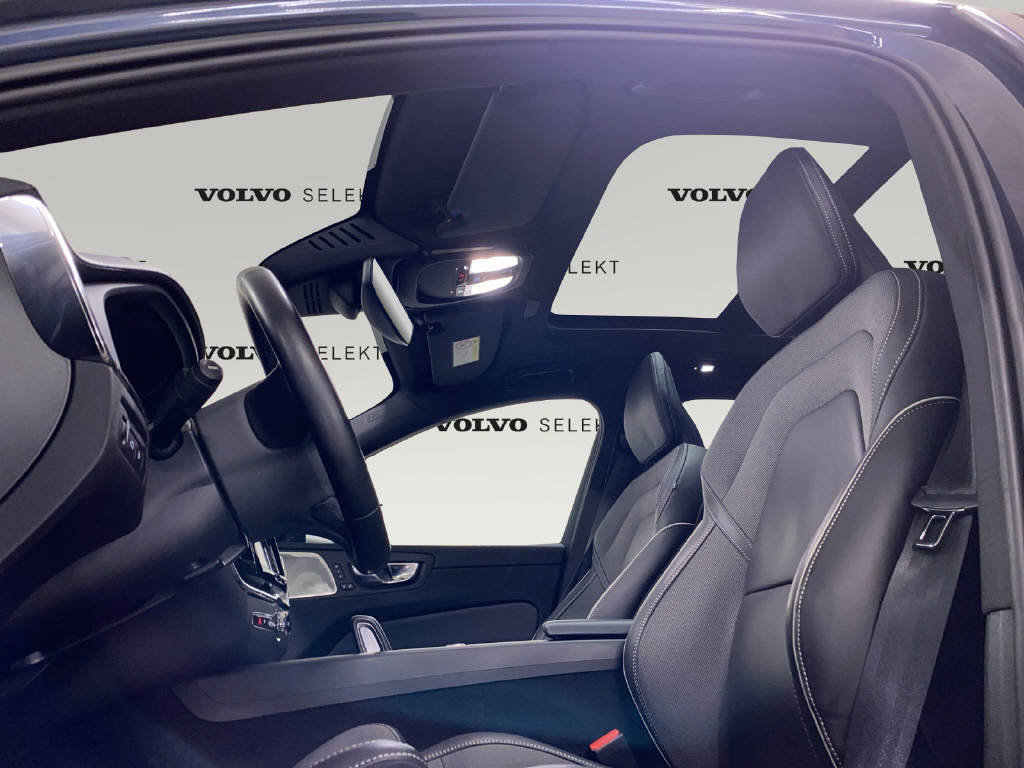 VOLVO XC60 2.0 T8 TE R-Design eAWD, Plug-in-Hybrid Benzin/Elektro, Occasion / Gebraucht, Automatik - 7