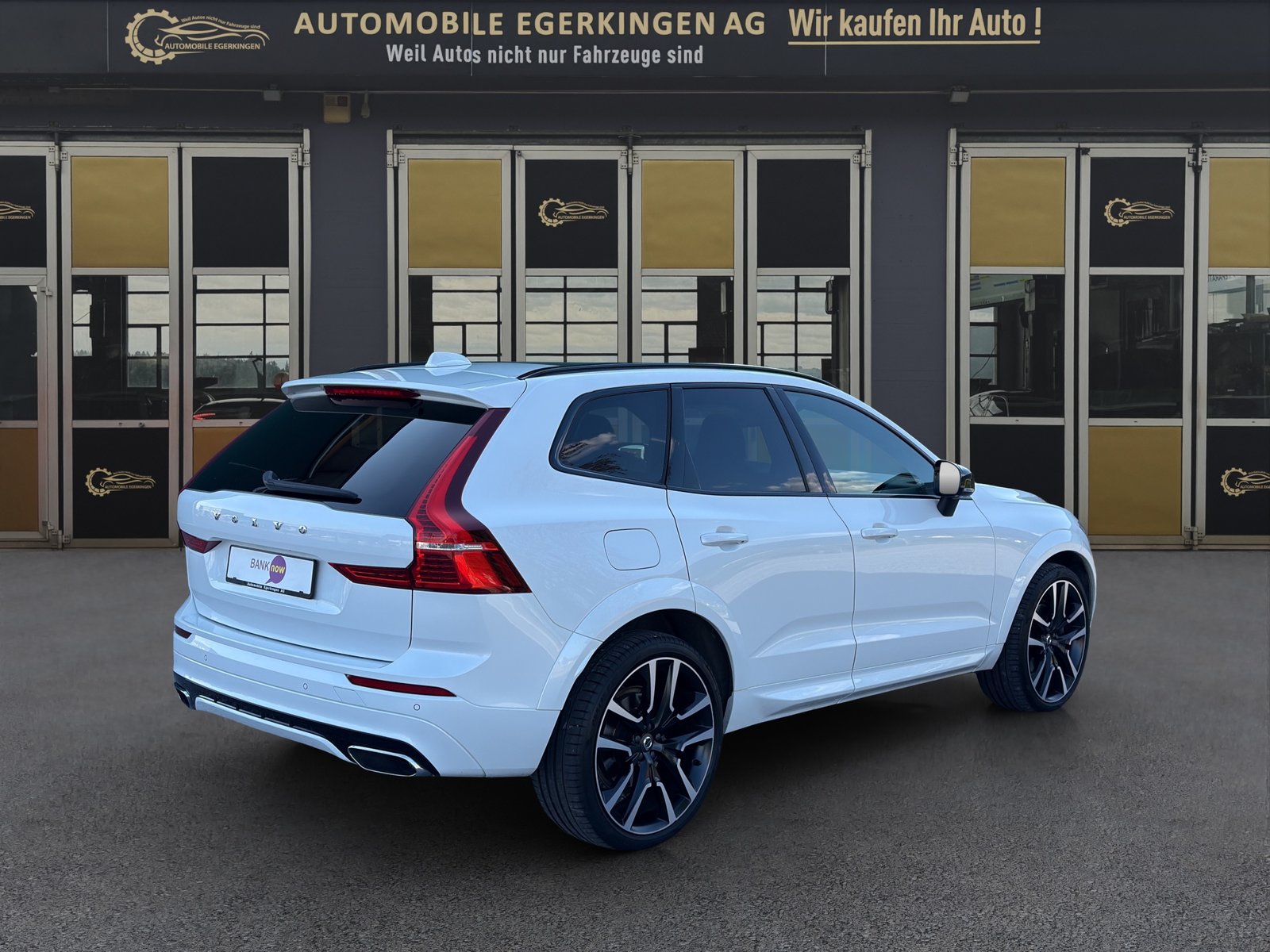 VOLVO XC60 2.0 T8 TE R-Design eAWD, Plug-in-Hybrid Benzina/Elettrica, Occasioni / Usate, Automatico - 5