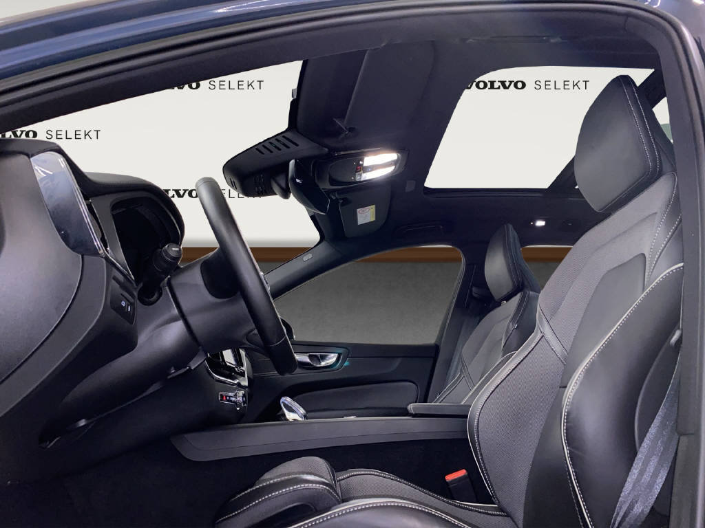 VOLVO XC60 2.0 T6 TE Ultimate Dark eAWD, Plug-in-Hybrid Benzin/Elektro, Occasion / Gebraucht, Automatik - 7