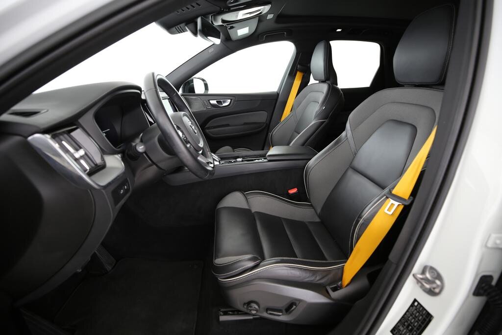 VOLVO XC60 2.0 T8 TE Polestar eAWD, Hybride Rechargeable Essence/Électricité, Occasion / Utilisé, Automatique - 3