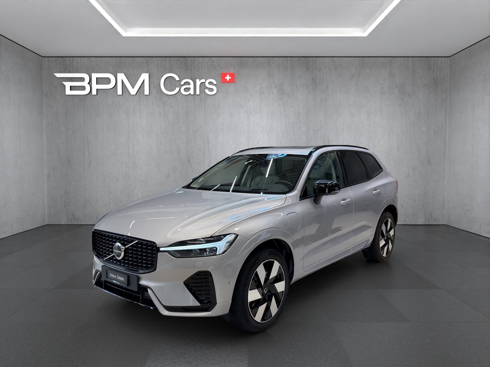 VOLVO XC60 2.0 T6 TE Ultra Dark eAWD