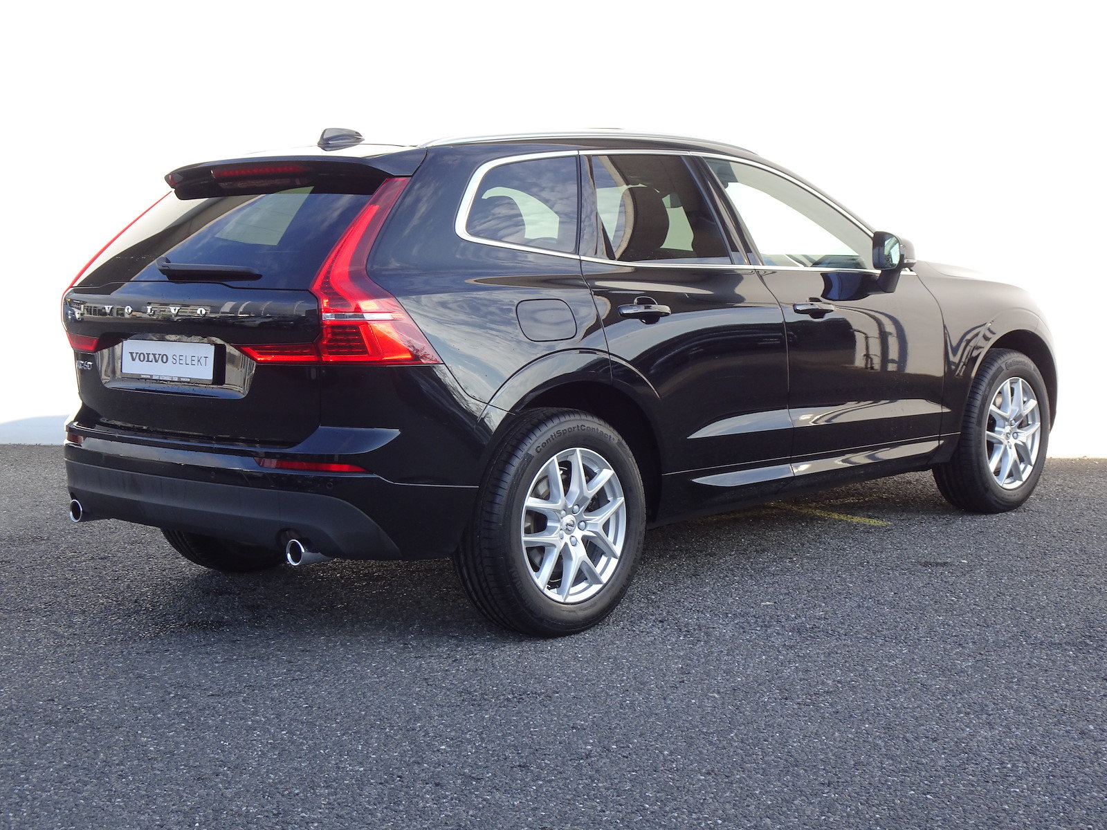 VOLVO XC60 2.0 T8 TE Momentum eAWD, Plug-in-Hybrid Petrol/Electric, Second hand / Used, Automatic - 4