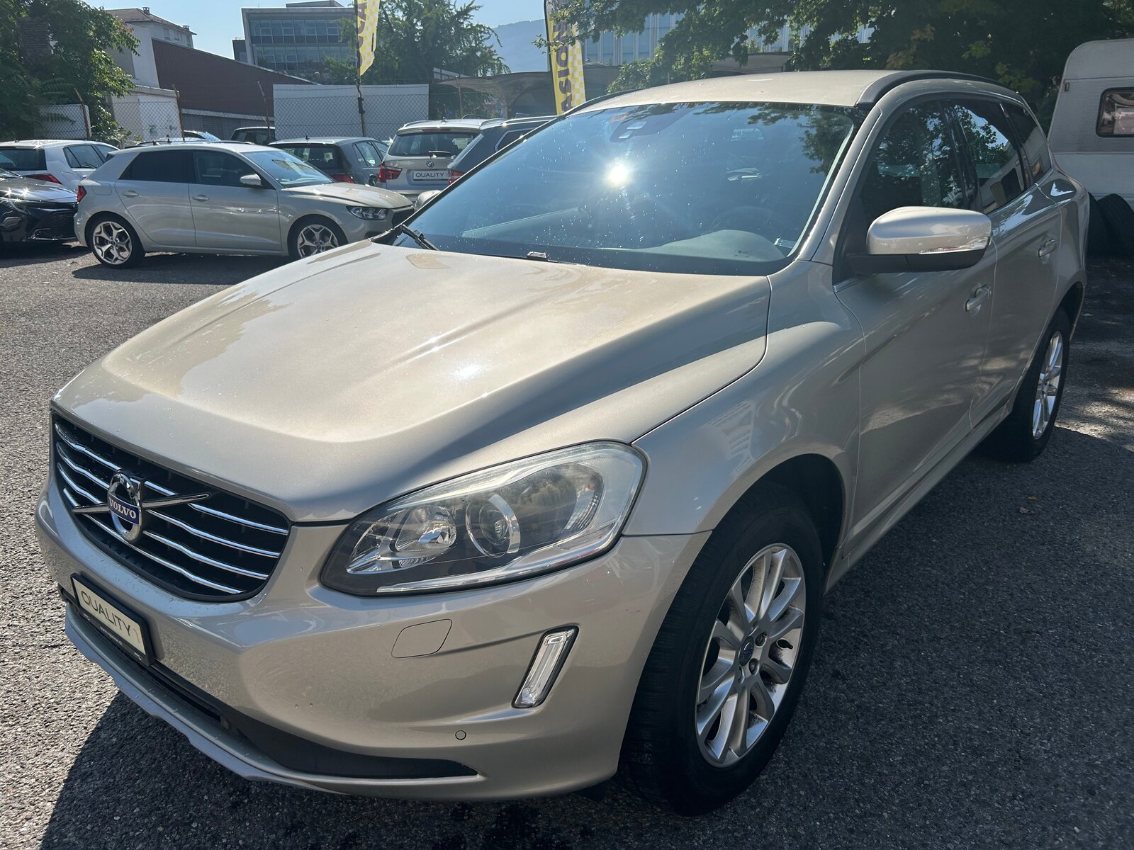VOLVO XC60 D3 Momentum Geartronic, Diesel, Occasioni / Usate, Automatico - 4