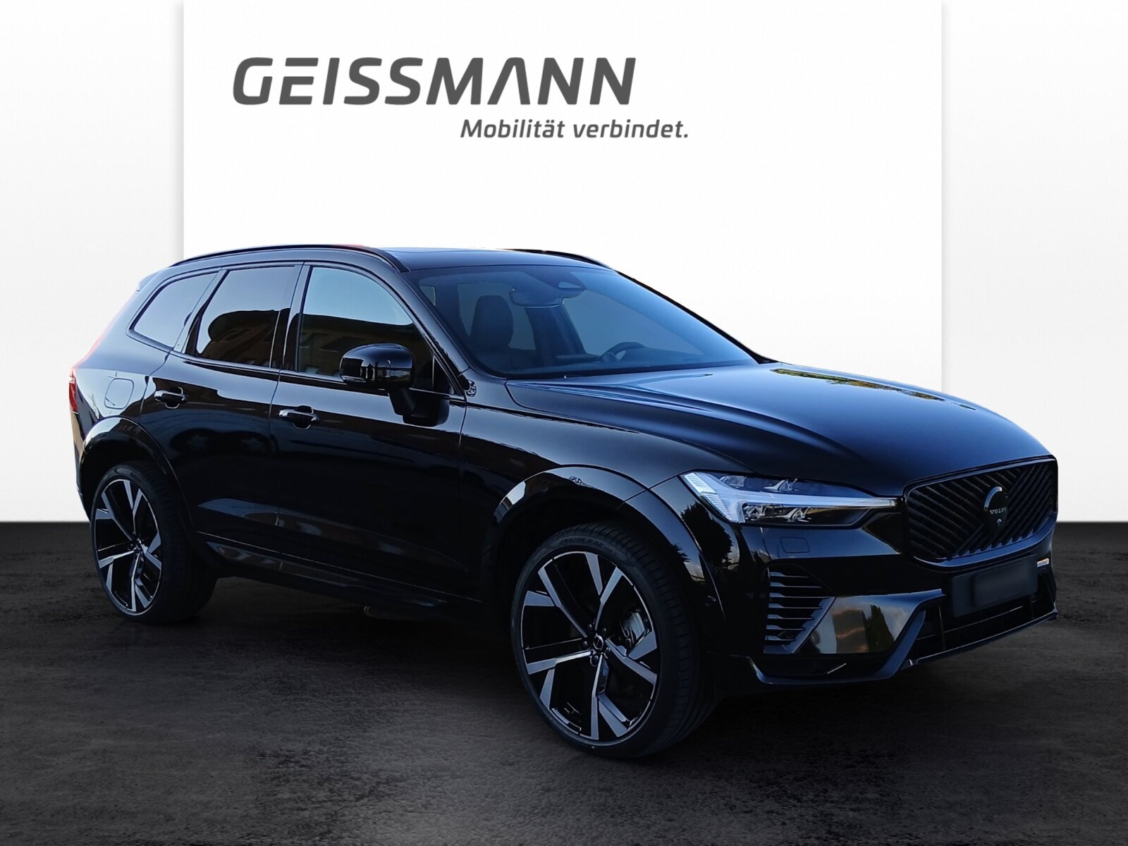 VOLVO XC60 2.0 T8 TE Black Edition eAWD, Plug-in-Hybrid Benzin/Elektro, Occasion / Gebraucht, Automatik - 2