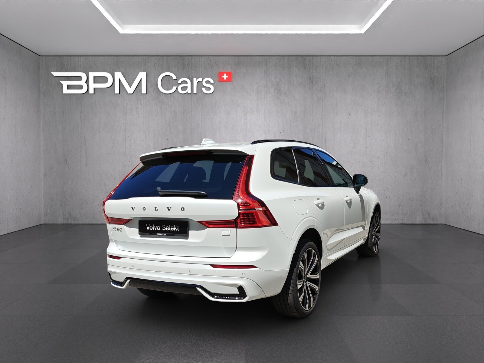 VOLVO XC60 2.0 T8 TE R-Design eAWD, Hybride Rechargeable Essence/Électricité, Occasion / Utilisé, Automatique - 5