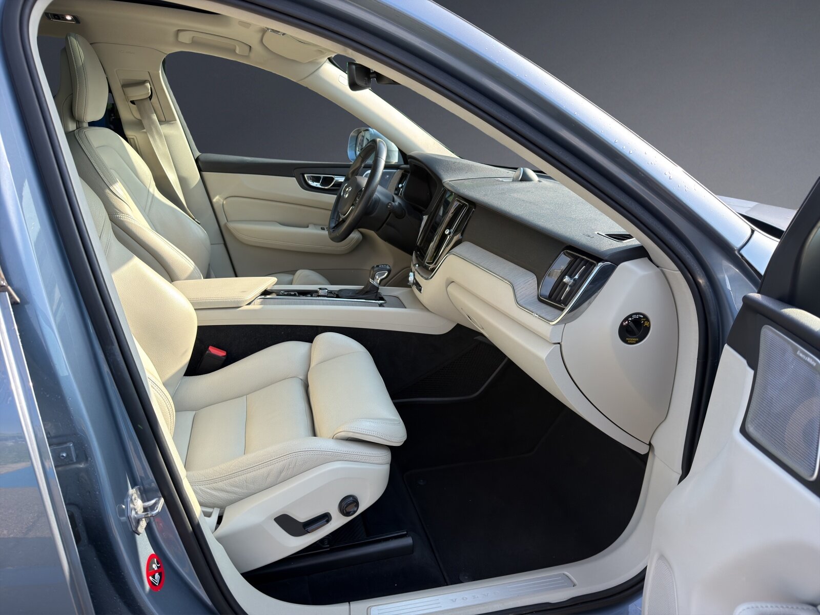VOLVO XC60 D5 AWD Inscription Geartronic, Diesel, Occasion / Utilisé, Automatique - 7