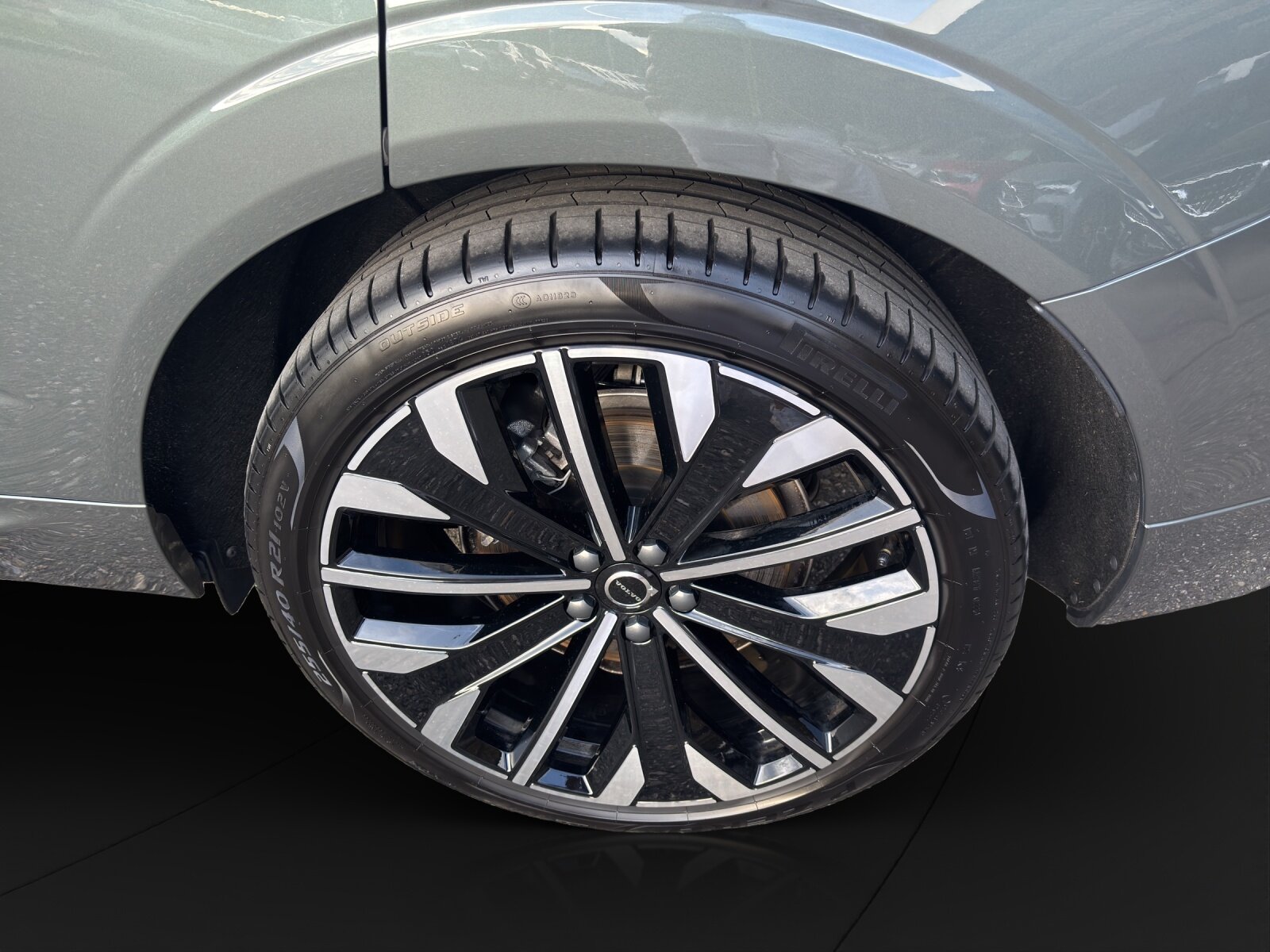VOLVO XC60 2.0 T8 TE Ultra Dark eAWD, Plug-in-Hybrid Petrol/Electric, Second hand / Used, Automatic - 2