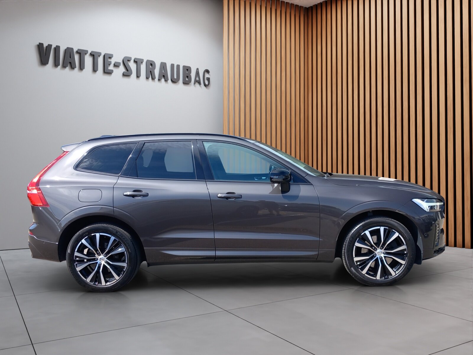 VOLVO XC60 2.0 B4 MH Plus Dark AWD, Hybride Leggero Diesel/Elettrica, Occasioni / Usate, Automatico - 6