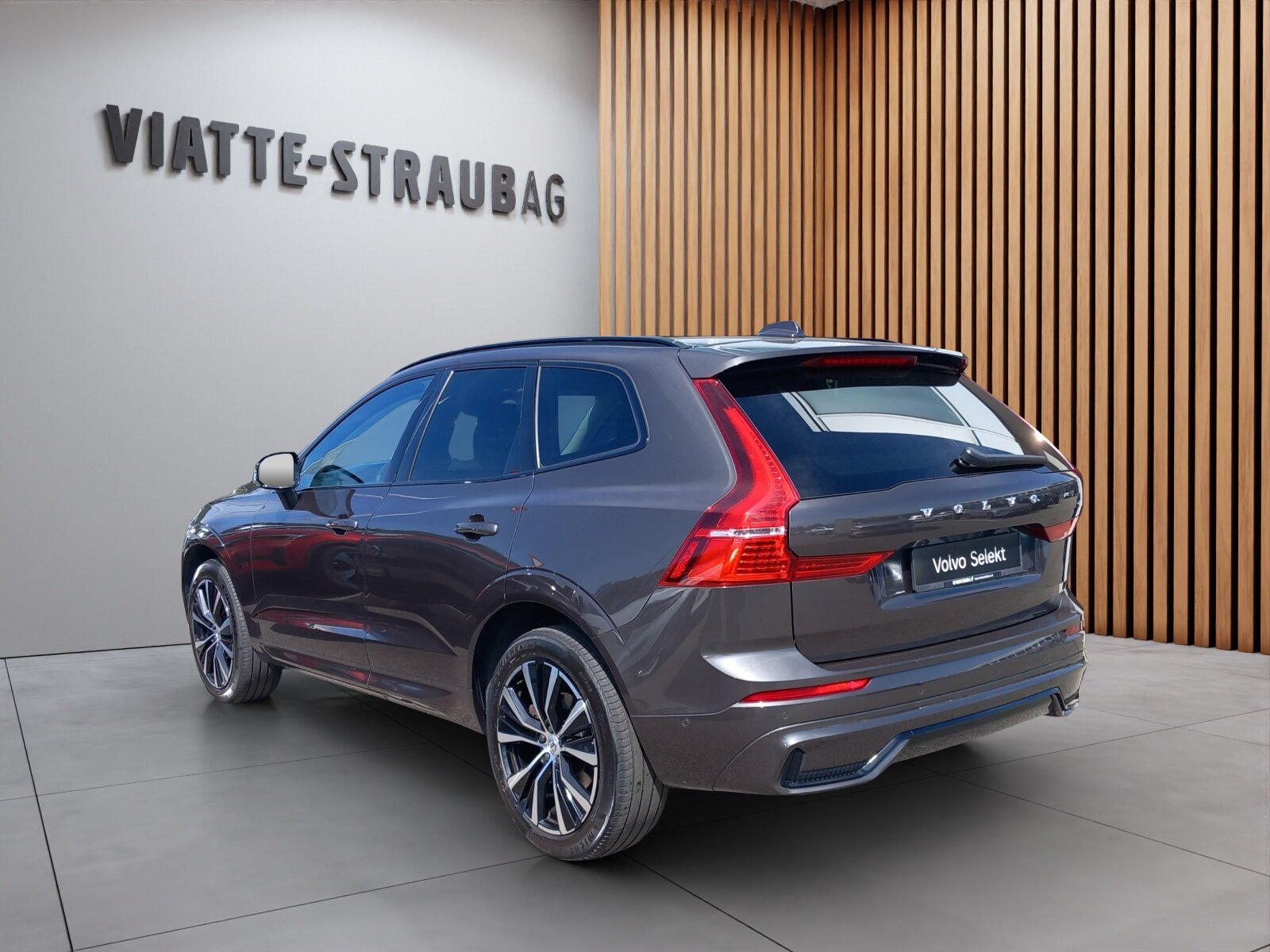 VOLVO XC60 2.0 B4 MH Plus Dark AWD, Hybride Leggero Diesel/Elettrica, Occasioni / Usate, Automatico - 5