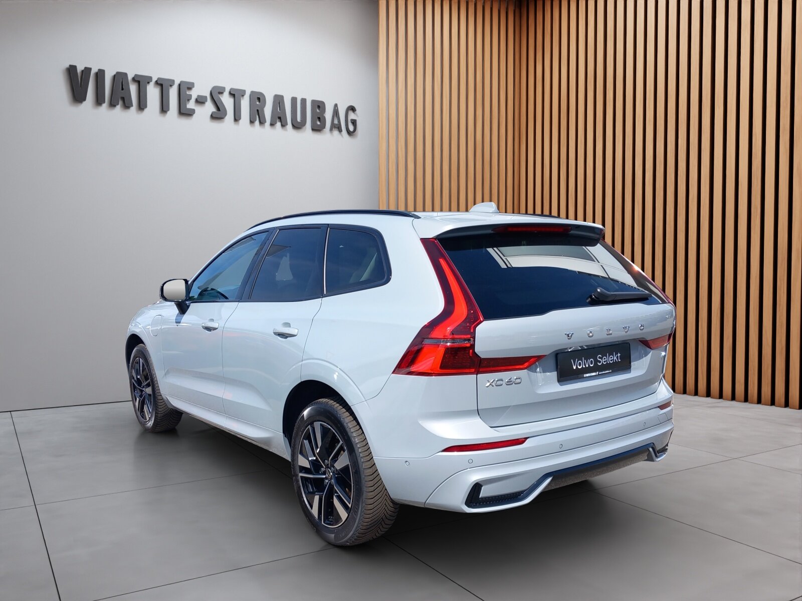 VOLVO XC60 2.0 T6 TE Plus Dark eAWD, Plug-in-Hybrid Benzina/Elettrica, Occasioni / Usate, Automatico - 3