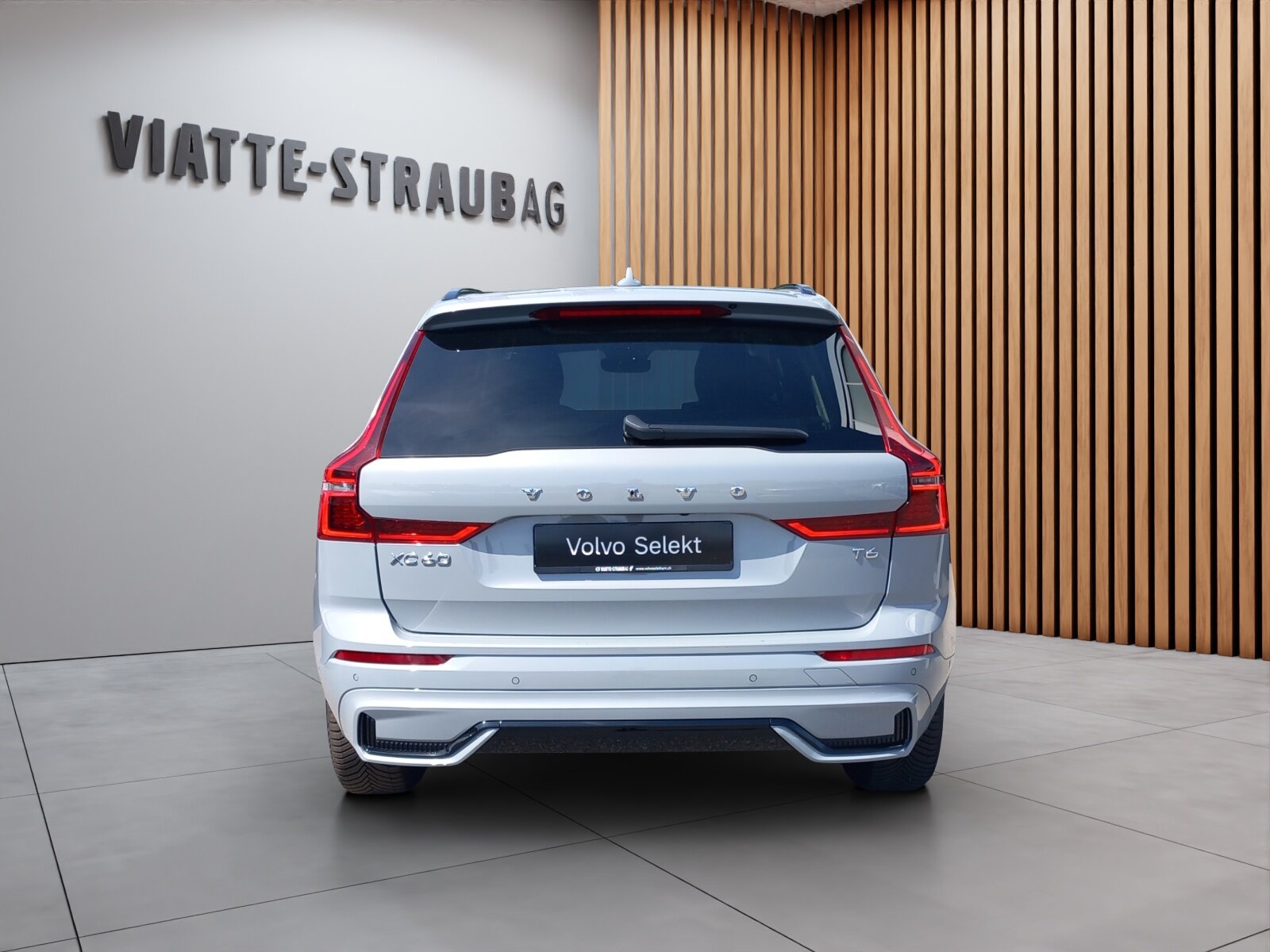 VOLVO XC60 2.0 T6 TE Plus Dark eAWD, Plug-in-Hybrid Benzina/Elettrica, Occasioni / Usate, Automatico - 4