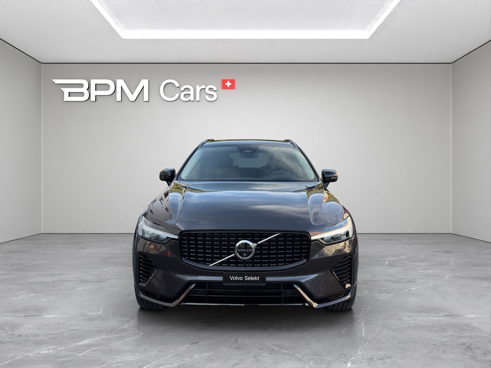 VOLVO XC60 2.0 T6 TE Ultra Dark eAWD, Plug-in-Hybrid Benzin/Elektro, Occasion / Gebraucht, Automatik - 2