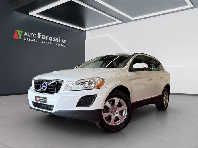 VOLVO XC60 D3 AWD Kinetic Geartronic, Diesel, Occasioni / Usate, Automatico