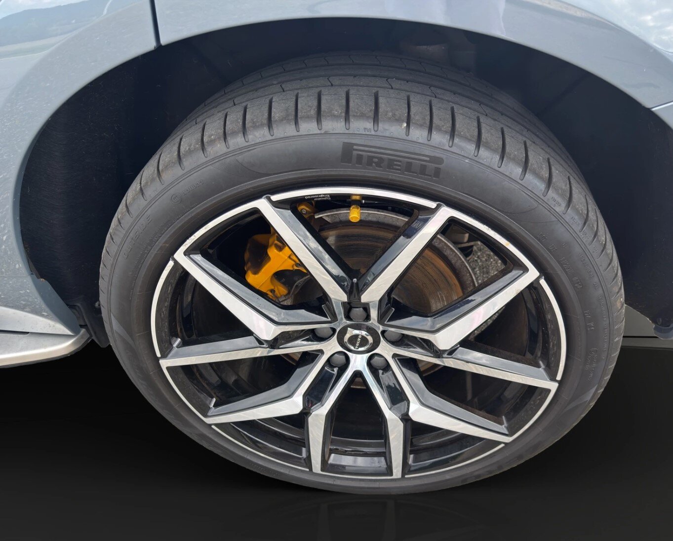 VOLVO XC60 2.0 T8 TE Polestar eAWD, Plug-in-Hybrid Petrol/Electric, Second hand / Used, Automatic - 5