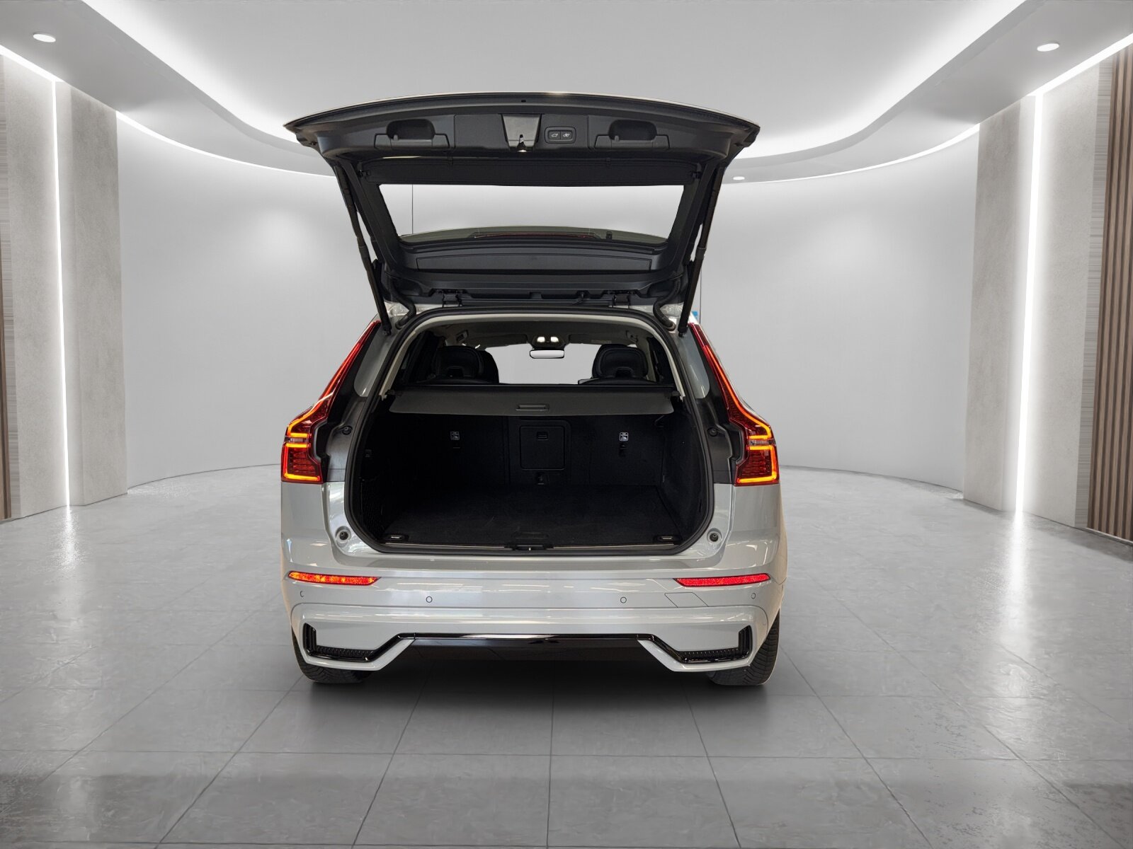 VOLVO XC60 2.0 B5 MH Plus Dark AWD, Mild-Hybrid Benzin/Elektro, Occasion / Gebraucht, Automatik - 5
