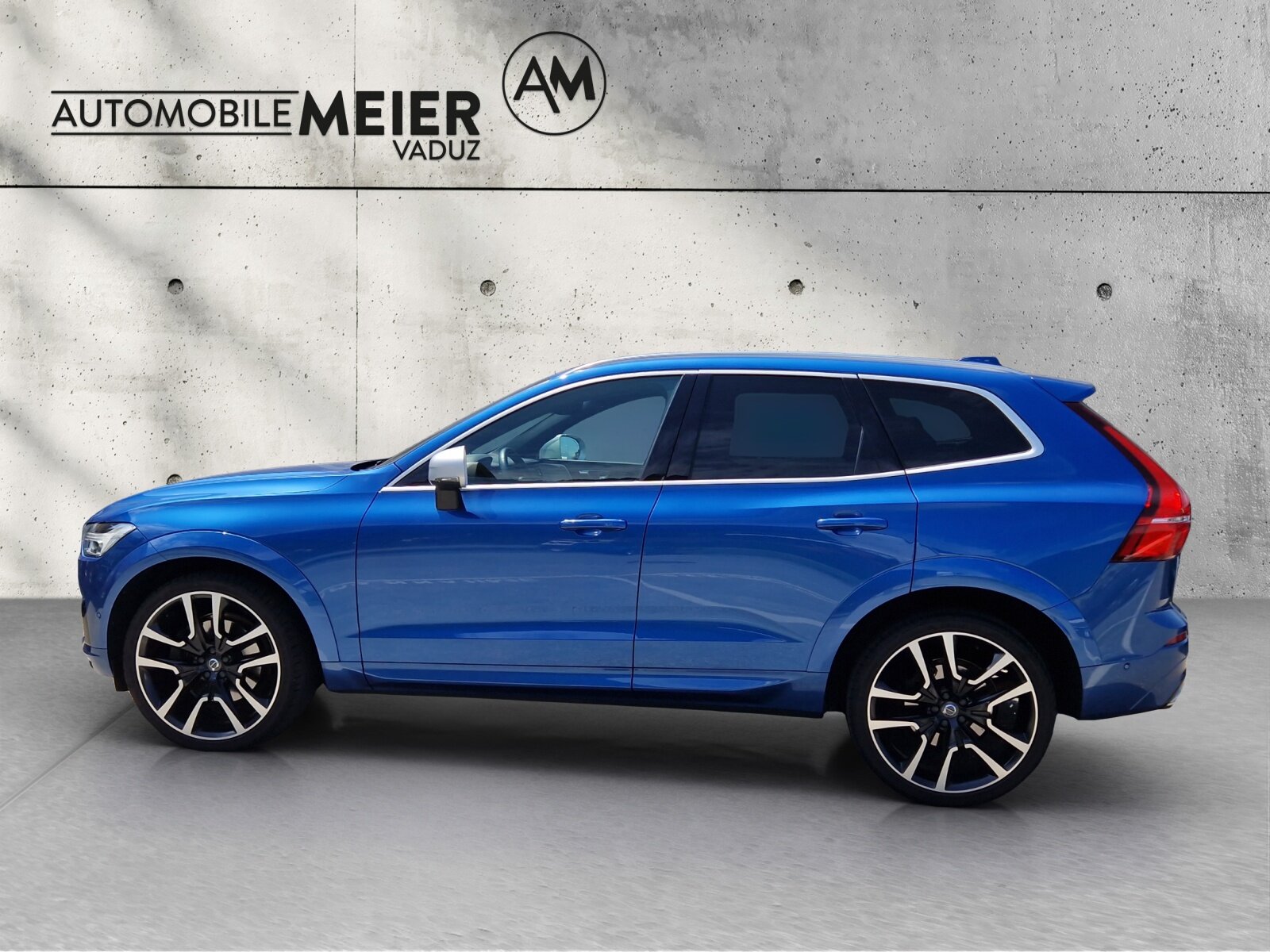 VOLVO XC60 2.0 T6 R-Design AWD, Benzin, Occasion / Gebraucht, Automatik - 4