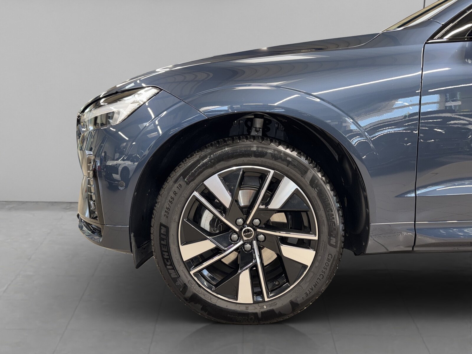 VOLVO XC60 2.0 B5 MH Plus Dark AWD, Hybride Leggero Benzina/Elettrica, Occasioni / Usate, Automatico - 7