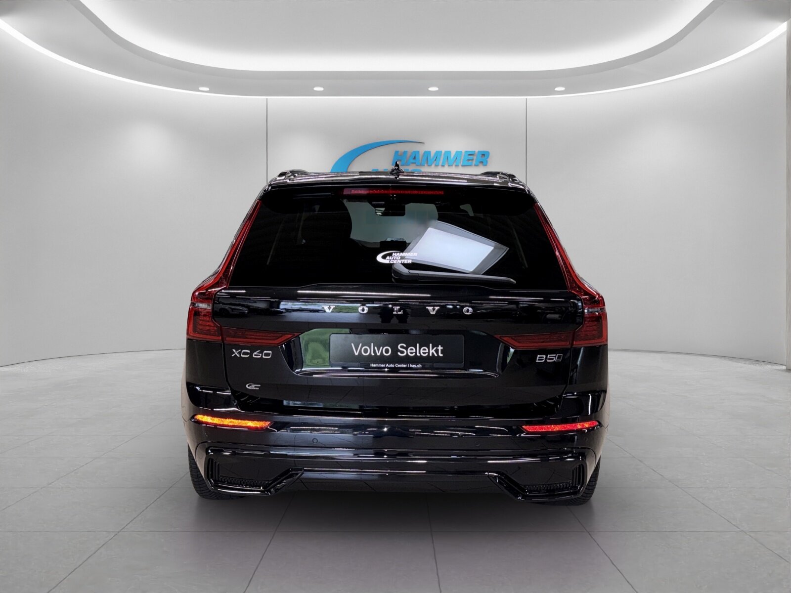 VOLVO XC60 2.0 B5 MH Plus Dark AWD, Mild-Hybrid Benzin/Elektro, Occasion / Gebraucht, Automatik - 5