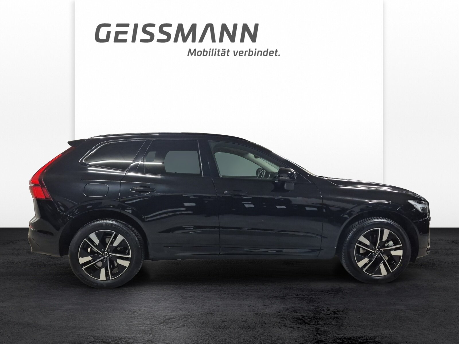 VOLVO XC60 2.0 T6 TE Plus Dark eAWD, Plug-in-Hybrid Petrol/Electric, Second hand / Used, Automatic - 5