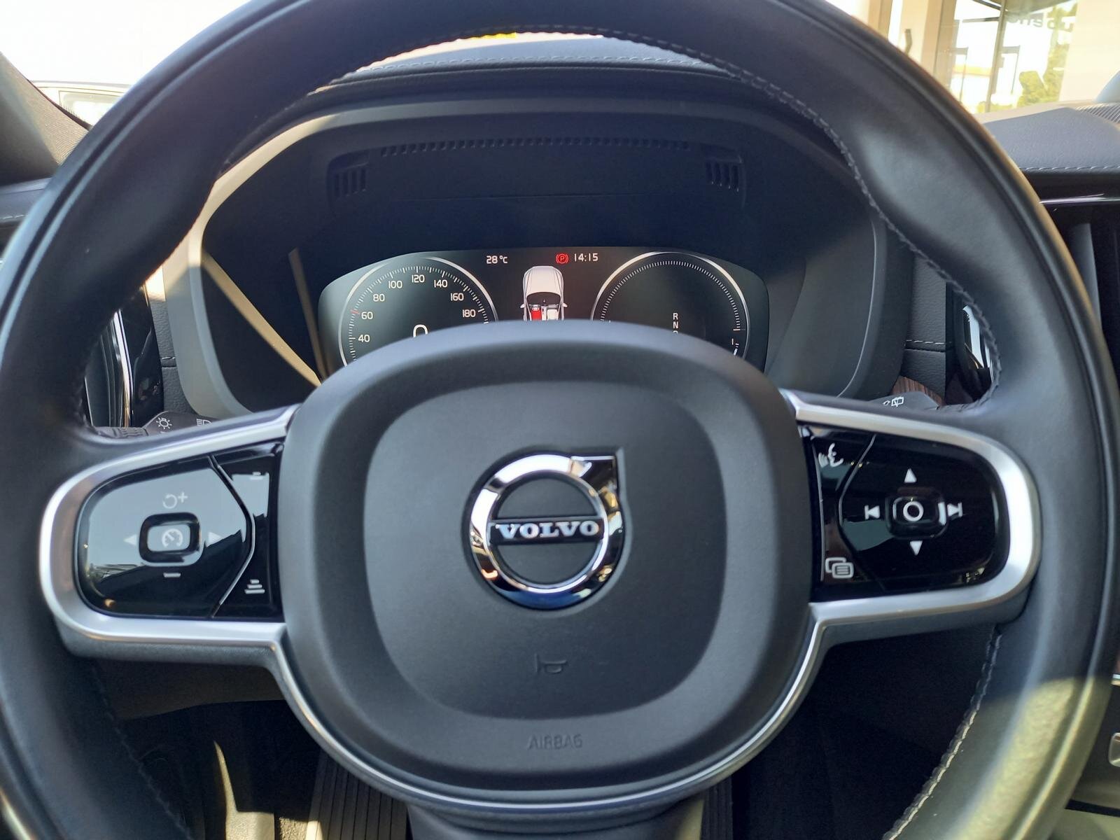 VOLVO XC60 2.0 T8 TE Inscription eAWD, Plug-in-Hybrid Petrol/Electric, Second hand / Used, Automatic - 6