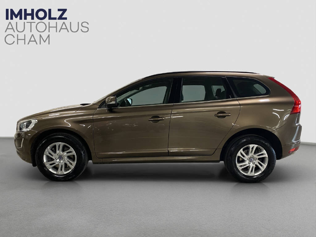 VOLVO XC60 2.0 D4 Momentum S/S, Diesel, Second hand / Used, Manual - 2