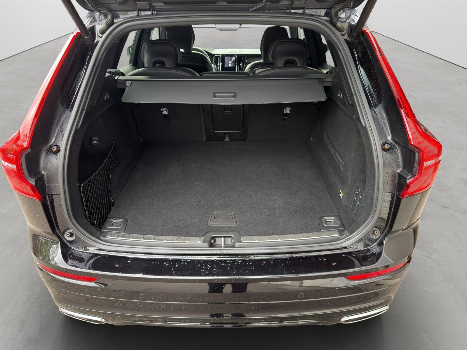 VOLVO XC60 2.0 T6 R-Design AWD, Essence, Occasion / Utilisé, Automatique - 6