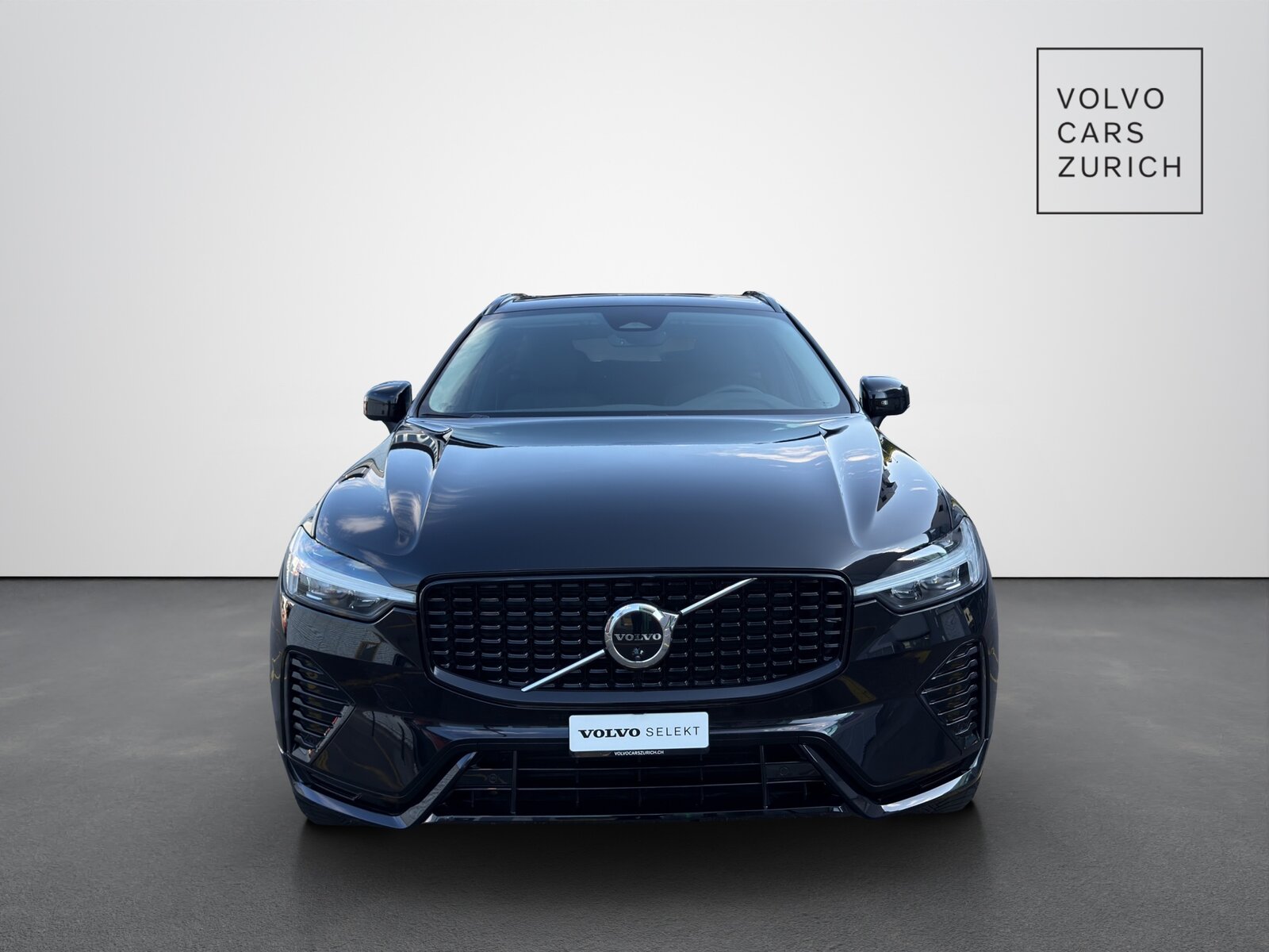 VOLVO XC60 2.0 B5 MH Plus Dark AWD, Mild-Hybrid Petrol/Electric, Second hand / Used, Automatic - 5