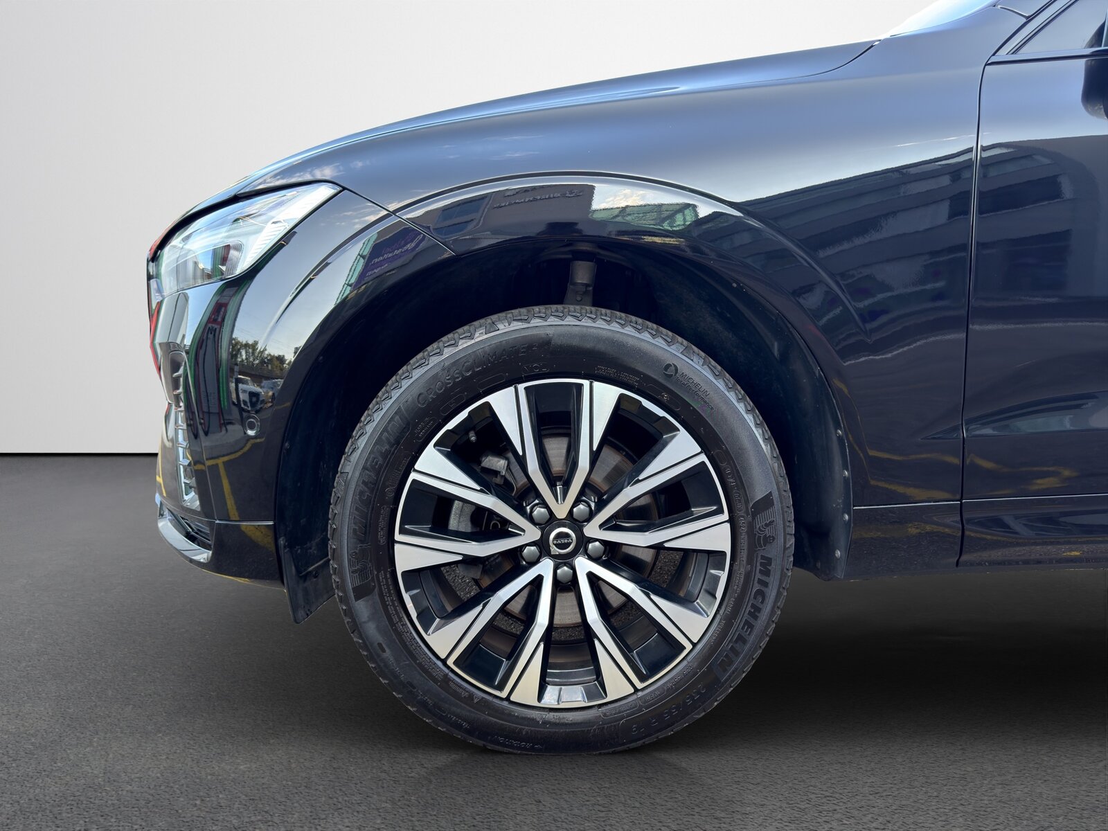 VOLVO XC60 2.0 B5 MH Plus Dark AWD, Mild-Hybrid Petrol/Electric, Second hand / Used, Automatic - 7