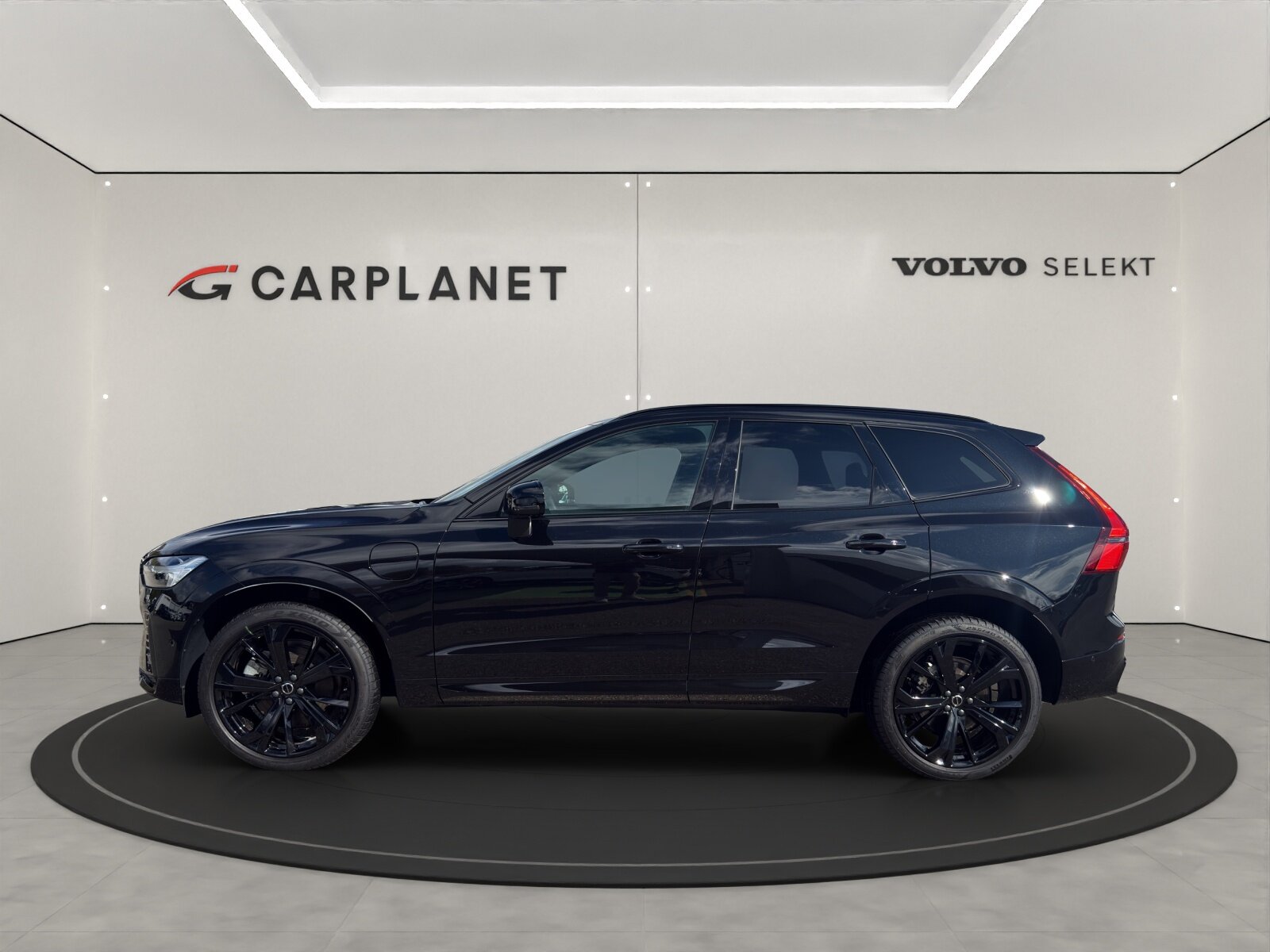 VOLVO XC60 2.0 T6 TE Black Edition eAWD, Plug-in-Hybrid Petrol/Electric, Second hand / Used, Automatic - 3