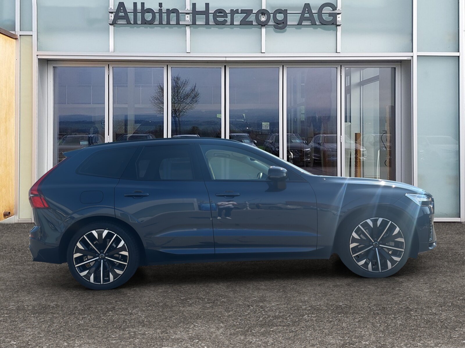 VOLVO XC60 2.0 T8 TE Ultra Dark eAWD, Plug-in-Hybrid Petrol/Electric, Second hand / Used, Automatic - 5