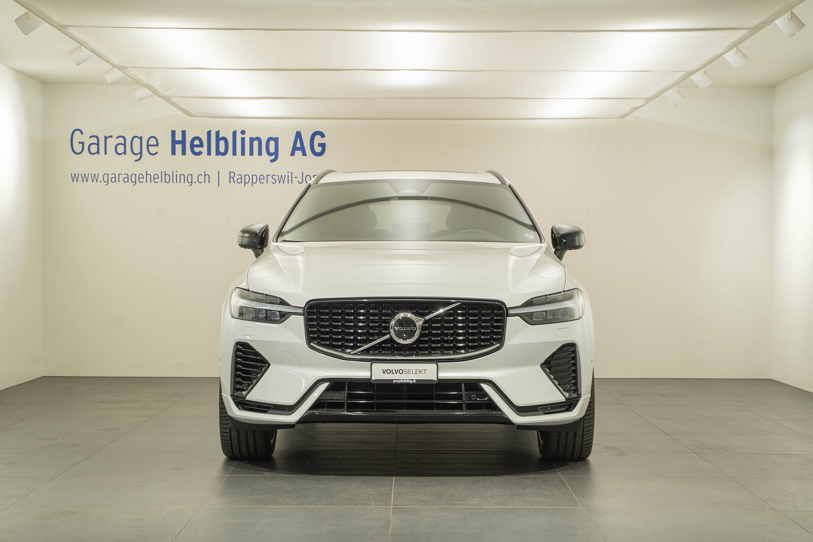 VOLVO XC60 2.0 T6 TE Ultimate Dark eAWD, Plug-in-Hybrid Petrol/Electric, Second hand / Used, Automatic - 2
