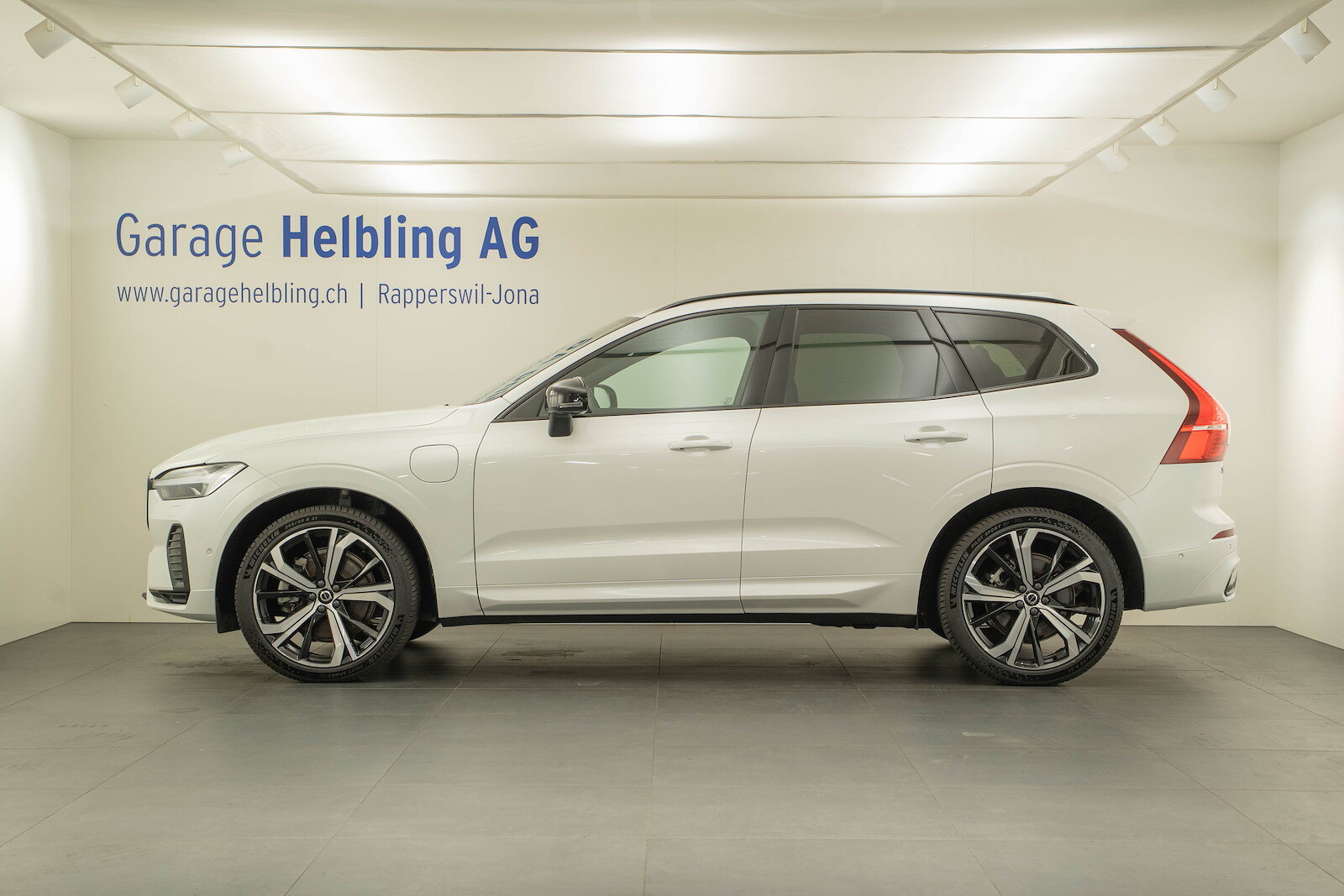 VOLVO XC60 2.0 T6 TE Ultimate Dark eAWD, Plug-in-Hybrid Petrol/Electric, Second hand / Used, Automatic - 3