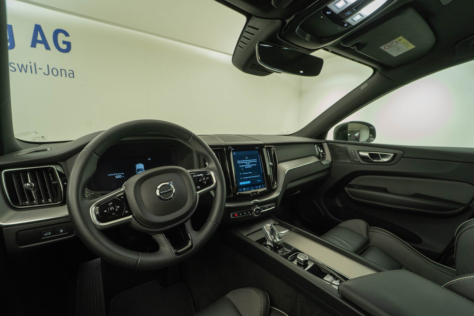 VOLVO XC60 2.0 T6 TE Ultimate Dark eAWD, Plug-in-Hybrid Petrol/Electric, Second hand / Used, Automatic - 7