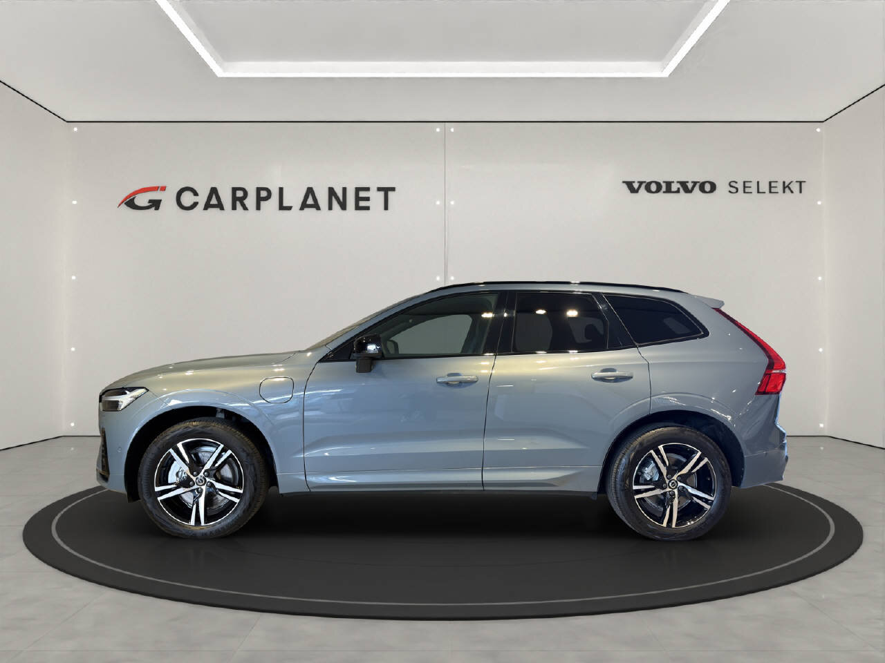 VOLVO XC60 2.0 T8 TE R-Design eAWD, Plug-in-Hybrid Benzin/Elektro, Occasion / Gebraucht, Automatik - 2