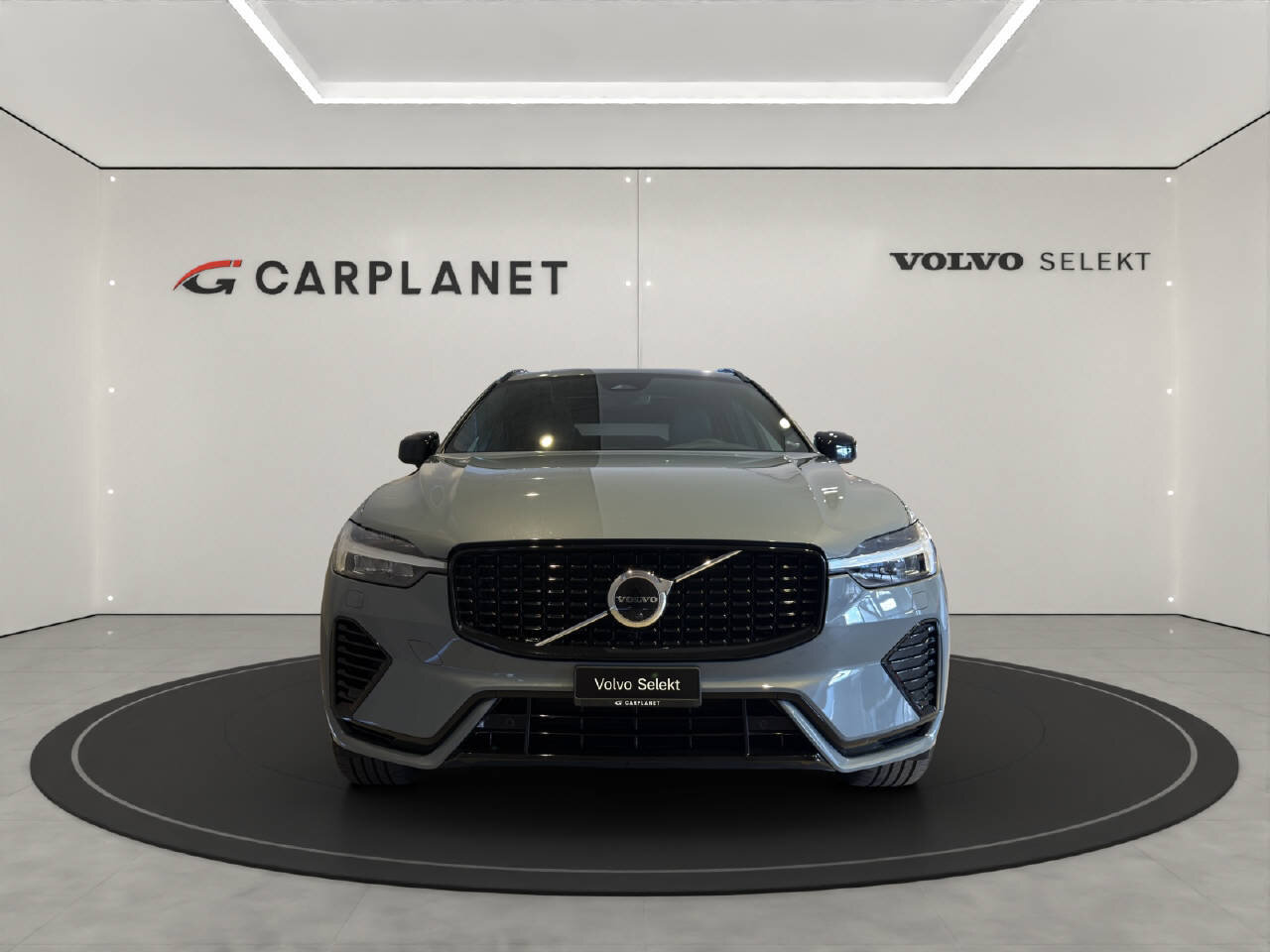 VOLVO XC60 2.0 T8 TE R-Design eAWD, Plug-in-Hybrid Benzin/Elektro, Occasion / Gebraucht, Automatik - 4