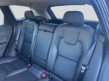 VOLVO XC60 B5 Benzin Mild Hybrid AWD Plus Dark Geartronic, Mild-Hybrid Petrol/Electric, Second hand / Used, Automatic - 3
