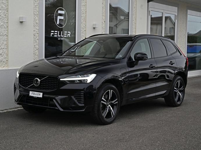 VOLVO XC60 T6 eAWD R-Design Dark Geartronic, Plug-in-Hybrid Benzin/Elektro, Occasion / Gebraucht, Automatik