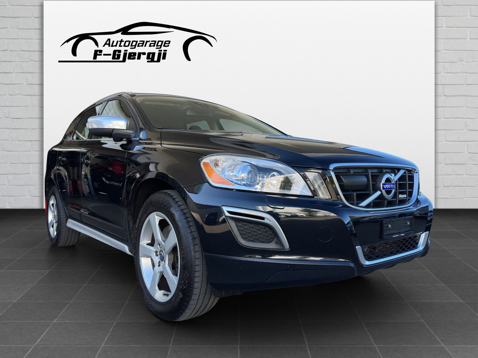 VOLVO XC60 D3 AWD R-Design Geartronic, Diesel, Occasion / Gebraucht, Automatik - 2