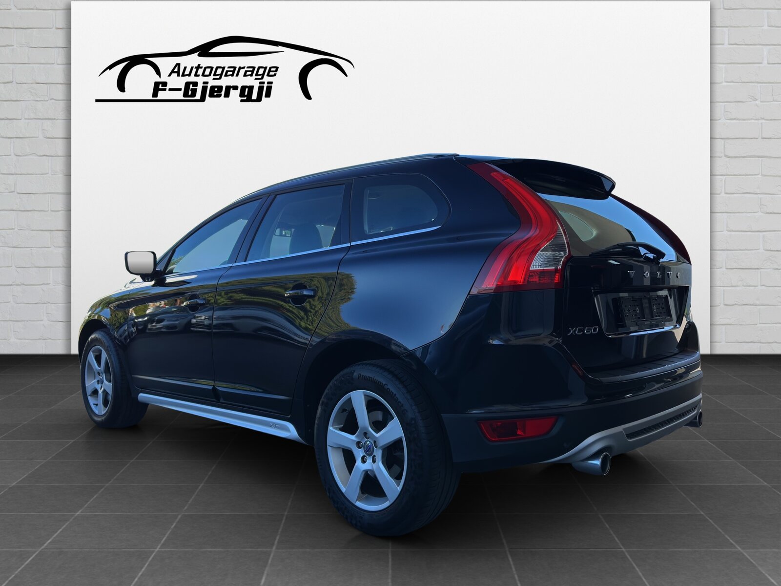 VOLVO XC60 D3 AWD R-Design Geartronic, Diesel, Occasion / Gebraucht, Automatik - 4