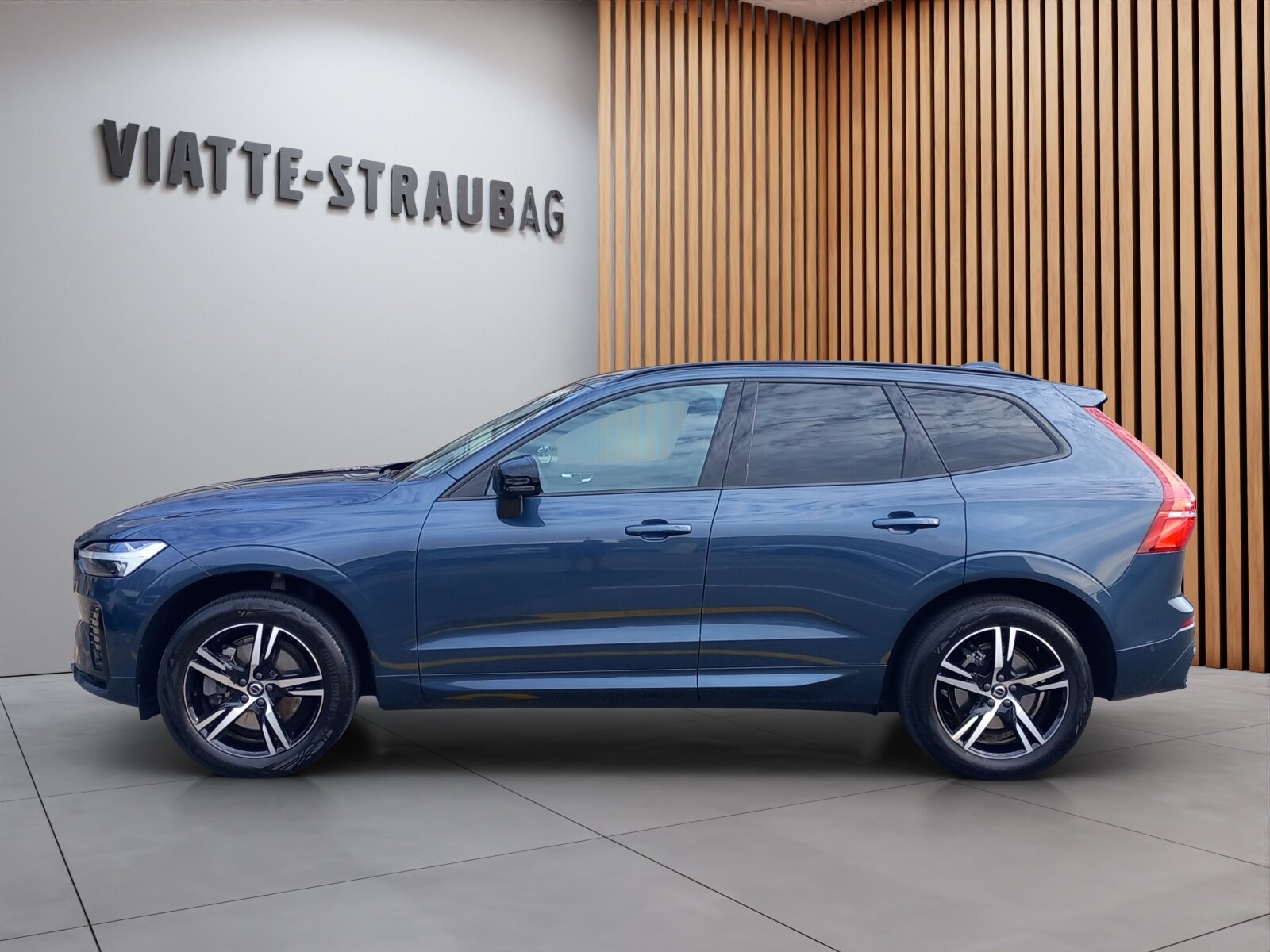 VOLVO XC60 2.0 B5 MH R-Design AWD, Hybride Leggero Benzina/Elettrica, Occasioni / Usate, Automatico - 6
