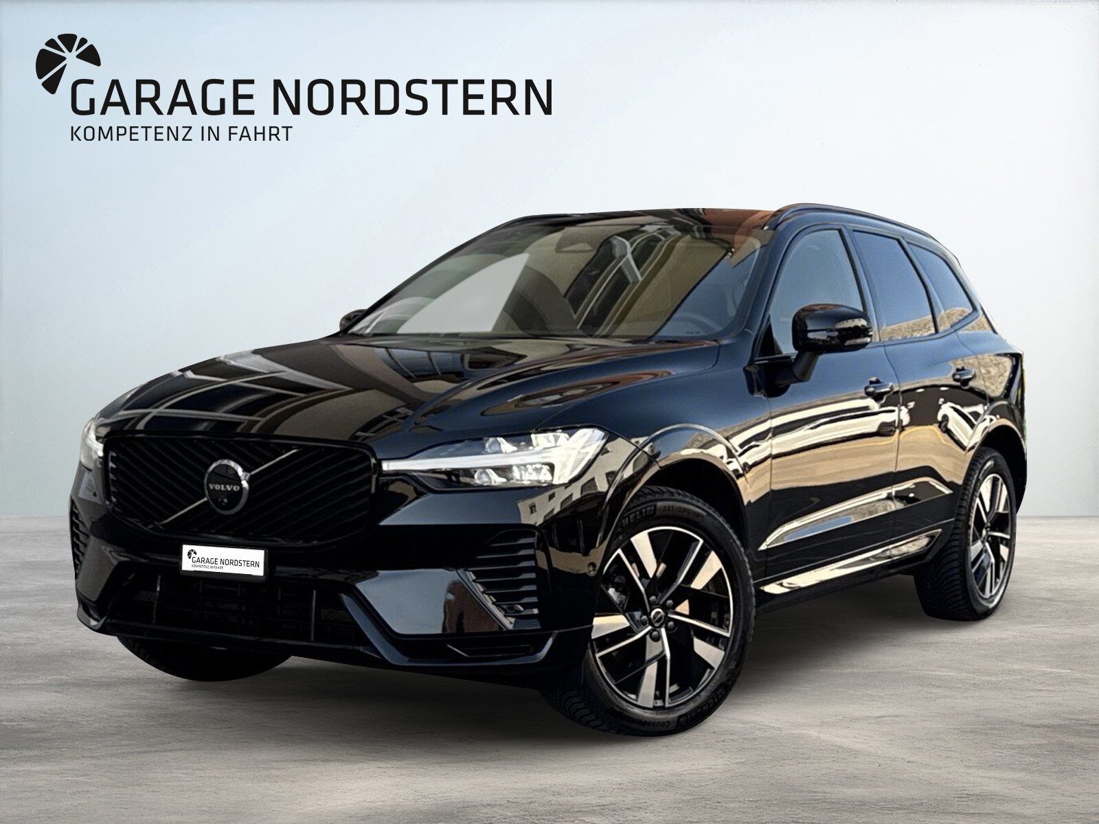 VOLVO XC60 2.0 B5 MH Plus Dark AWD
