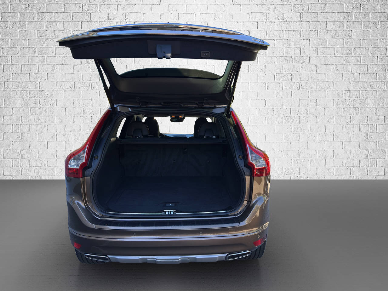 VOLVO XC60 2.4 D5 Executive Plus, Diesel, Occasioni / Usate, Automatico - 7